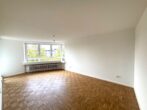Helle 2,5-Zimmer-Wohnung in zentraler Lage von Neuperlach! - Wohnzimmer