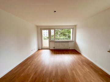 Helle 3-Zimmer-Wohnung mit Balkon in Nürnberg Langwasser, 90471 Nürnberg, Etagenwohnung