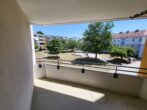 Familienfreundliche 4-Zimmer-Wohnung mit Loggia in Oberhausen zu vermieten - Blick von der Loggia