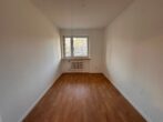 Moderne 4-Zimmer-Wohnung mit Balkon in Nürnberg - Büro / Kinderzimmer 2
