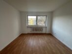 Moderne 4-Zimmer-Wohnung mit Balkon in Nürnberg - Schlafzimmer