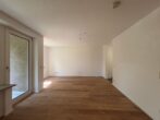 Schöne 1,5-Zimmer Wohnung mit Balkon im Bärenkeller zu vermieten - Wohnzimmer Ansicht 2