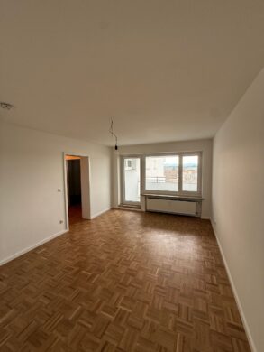 Moderne 3-Zimmer-Wohnung mit Stadtblick in München, 81737 München, Etagenwohnung