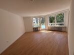 Helle, renovierte 1,5- Zimmer Wohnung im Univiertel - Wohnzimmer