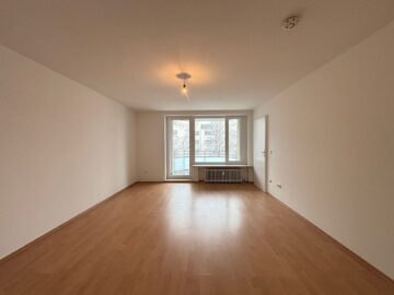 Schöne, helle 2- Zimmer Wohnung mit Tageslichtbad und Balkon im Univiertel, 86159 Augsburg, Etagenwohnung