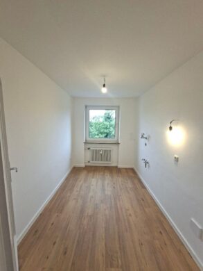 Schöne 4-Zimmer-Wohnung in zentraler Lage von Neuhausen, 80637 München, Etagenwohnung