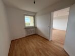 Schöne helle 1,5-Zimmer-Wohnung mit Loggia nähe Augsburg-Kuhsee zu vermieten - Schlafzimmer