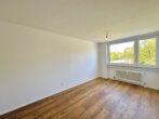 Befristete 3-Zimmer-Wohnung mit Balkon - Schlafzimmer Ansicht 1