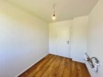 Befristete 3-Zimmer-Wohnung mit Balkon - Küche Ansicht 2