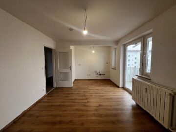 Schöne 2-ZKB Wohnung mit Balkon zu vermieten, 86161 Augsburg, Etagenwohnung