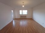 Gut geschnittene 3-Zimmer-Wohnung mit Balkon in Moosach - 20260317_174444.jpg