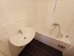 Gut geschnittene 3-Zimmer-Wohnung mit Balkon in Moosach - 20260317_174548.jpg