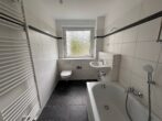 Helle 3-Zimmer-Wohnung mit Balkon in Nürnberg Langwasser - Bad
