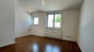 Helle 1,5 Zimmer Wohnung mit Balkon in Moosach - Wohnküche