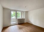 Helle renovierte 2,5-Zimmer-Wohnung mit zwei Loggias im Univiertel zu vermieten - Schlafzimmer