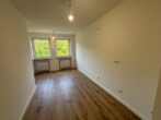 Helle 3-Zimmer-Wohning mit Blick ins grüne in ruhiger Lage von Neuperlach Süd - Küche mit Essbereich