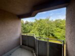 Helle 3-Zimmer-Wohning mit Blick ins grüne in ruhiger Lage von Neuperlach Süd - Balkon mit grünem Ausblick