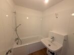 Moderne 3-Zimmer-Wohnung mit Balkon im Hasenbergl - Modernes Badezimmer