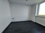 Modernisierte 4-Zimmer-Wohnung mit Süd-Loggia in Perlach - Küche