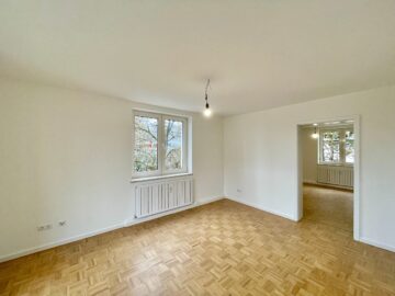 Helle 2-Zimmer-Wohnung mit Balkon in Moosach, 80997 München, Etagenwohnung