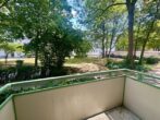 Ruhig gelegener Wohntraum mit Balkon und Gartenblick in München – Weißenseestraße - Balkon.JPEG