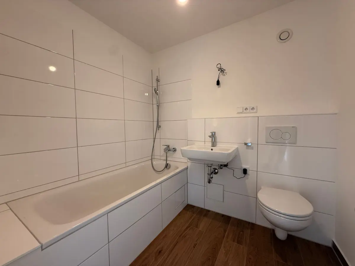 Modernes Badezimmer