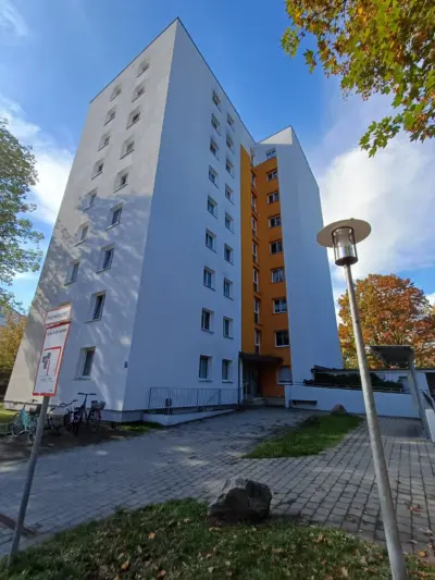 Helle 1-Zimmer-Wohnung in Moosach, 80997 München, Etagenwohnung