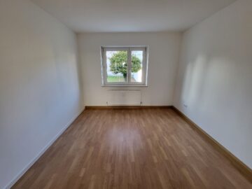 Schöne, helle 3-Zimmerwohnung in Oberhausen zu vermieten, 86154 Augsburg, Erdgeschosswohnung