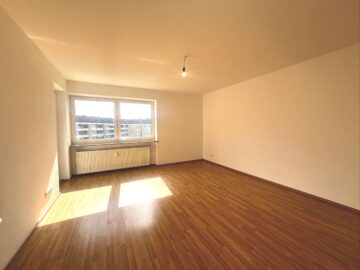 Schöne helle 3-Zimmer-Wohnung mit Balkon zu vermieten, 86163 Augsburg, Etagenwohnung