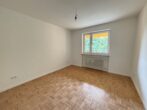 Schöne und helle 3-Zimmer-Wohnung mit 2 Loggien nähe Kuhsee zu vermieten - Helles Kinderzimmer