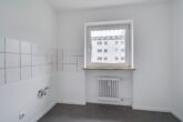 Moderne 3-Zimmer-Wohnung mit Balkon in Lenting - Küche