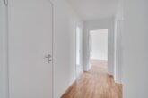 Moderne 3-Zimmer-Wohnung mit Balkon in Lenting - Flur