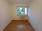 Geräumige 4-Zimmer-Wohnung mit Balkon in Feldmoching - Kinderzimmer 1