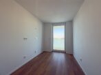 Kernsanierte 2-Zimmer-Wohnung mit Balkon in München - Küche