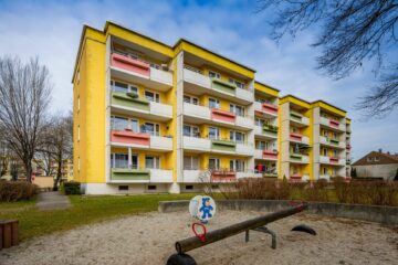 2-Zimmerwohnung mit Balkon in Augsburg in sehr ruhiger Lage, 86163 Augsburg, Etagenwohnung