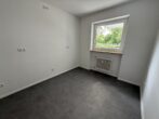 Modernisierte 3-Zimmer-Wohnung mit Balkon in Haar - Küche