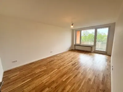 familienfreundliche 3-Zimmer-Wohnung in zentraler Lage von Neuperlach!, 81737 München, Etagenwohnung