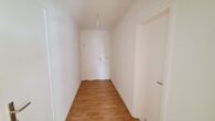 Renoviertes, schönes Appartement mit Loggia in Hochzoll-Nord - Flur.jpg