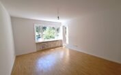 Schöne, modernisierte 3-Zimmerwohnung in ruhiger Lage von Hochzoll-Nord - Wohnzimmer.jpg