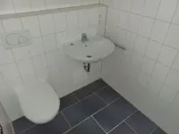 Badezimmer Ansicht 1