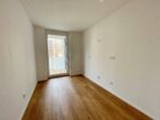 Geräumige 4-Zimmer-Wohnung mit Balkon in München - Küche