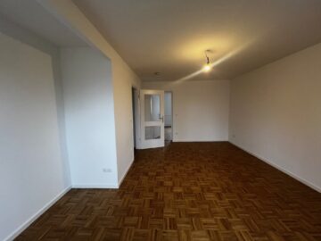 Schöne 3 Zimmer Wohnung mit Balkon in Herrenbach zu vermieten, 86161 Augsburg, Etagenwohnung