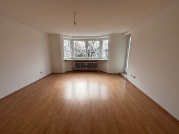 Renovierte 3-Zimmer Wohnung mit tollem Grundriss in Augsburg-Univiertel zu vermieten, 86159 Augsburg, Etagenwohnung