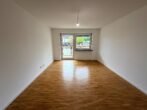 Schöne helle 2-ZKB Wohnung in Herrenbach ab 01.09.2026 zu vermieten - Wohnzimmer mit Balkon