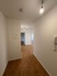 Schöne 3-Zimmer-Wohnung in zentraler Lage von Neuperlach - Flur mit Parkettboden