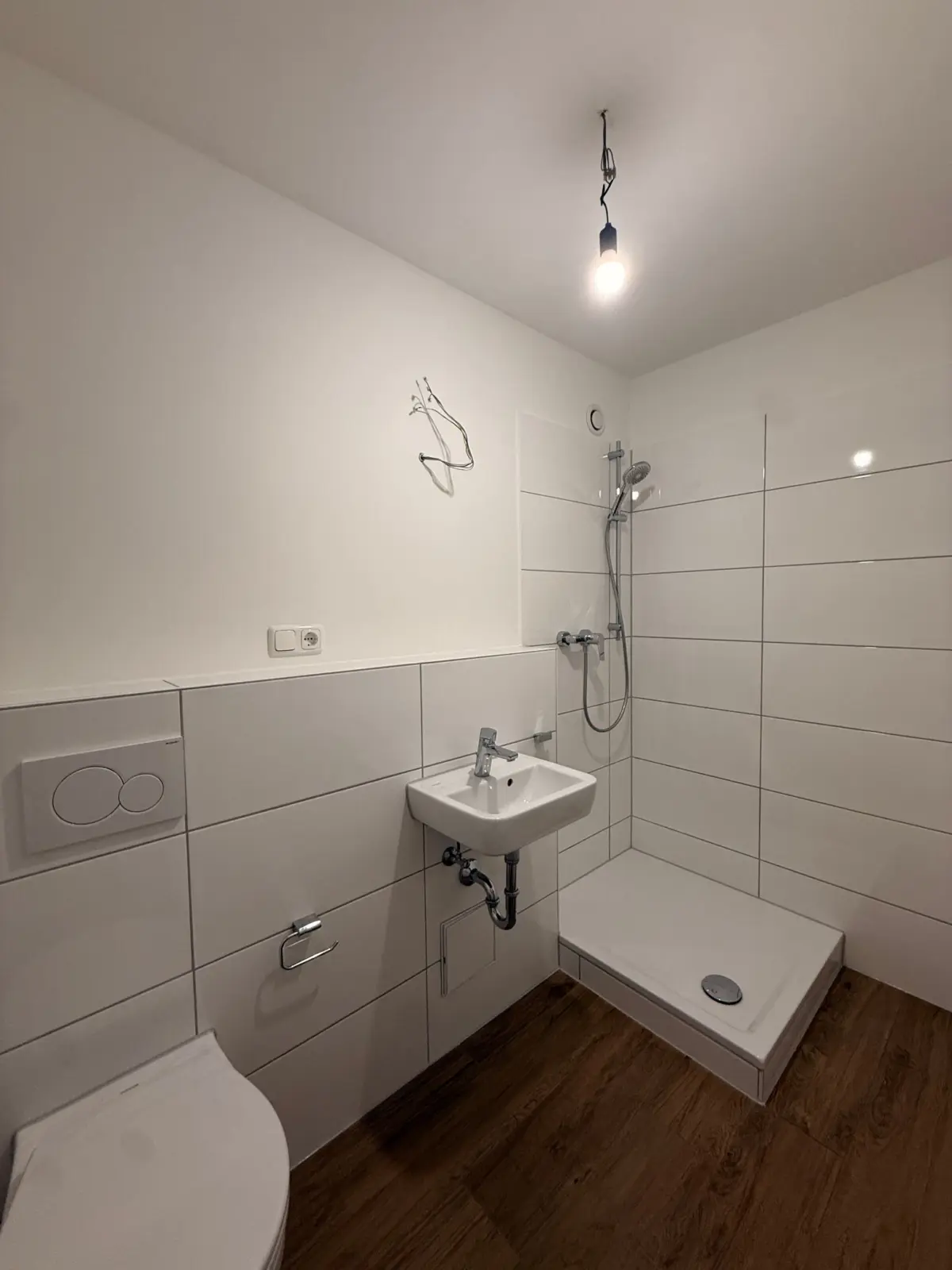 Modernes Badezimmer
