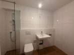 Ruhige 1,5-Zimmer-Wohnung mit guter Anbindung - Modernes Badezimmer