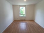 Helles 3-Zimmer-Wohnung mit Balkon im Hasenbergl - Schlafzimmer