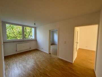 Schöne 3-Zimmer-Wohnung in zentraler Lage von Neuperlach, 81737 München, Etagenwohnung