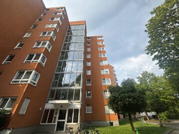 große familienfreundliche 3,5-Zimmer-Wohnung in zentraler Lage von Neuperlach, 81737 München, Etagenwohnung